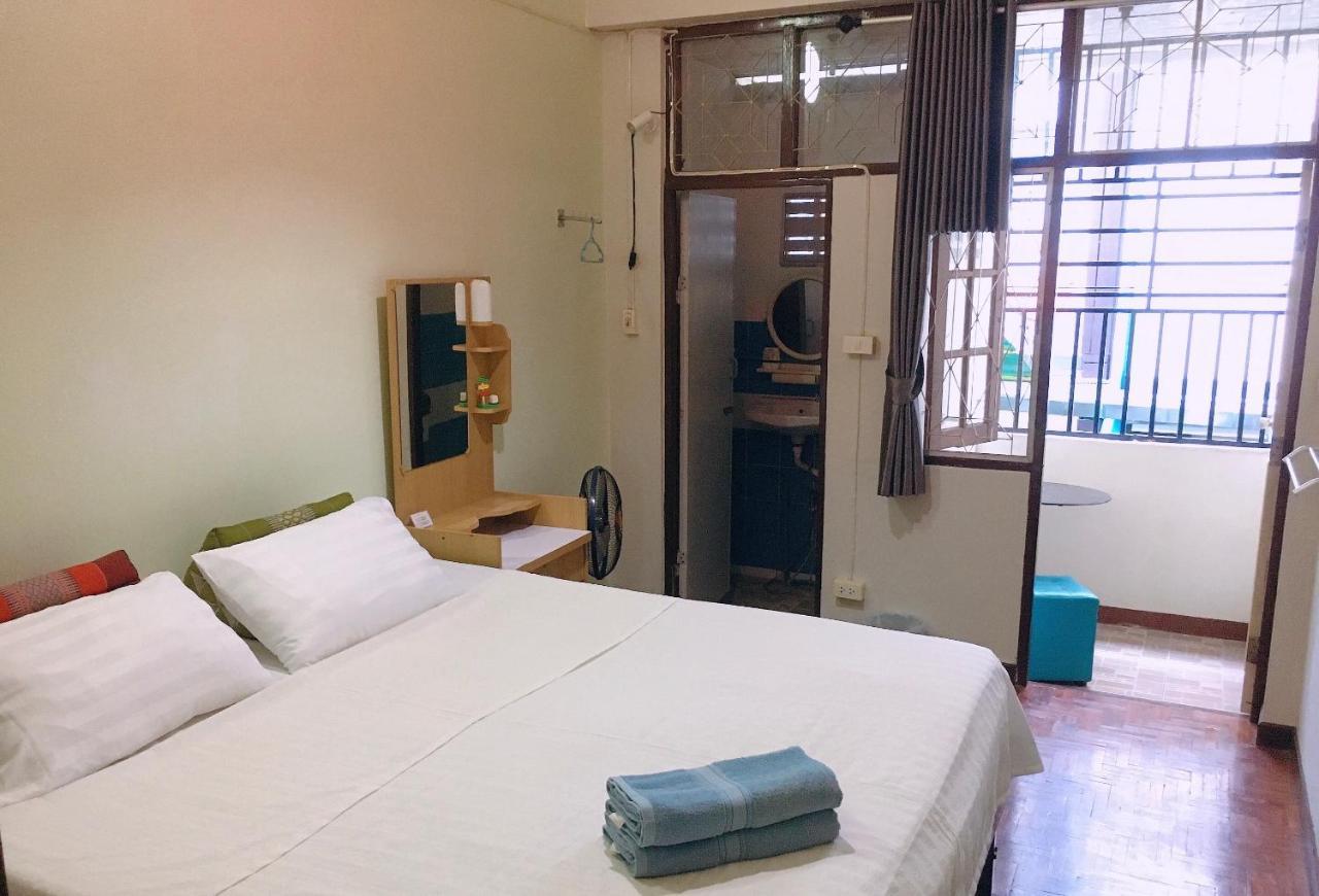 Wayside Guesthouse Chiang Mai Exterior photo