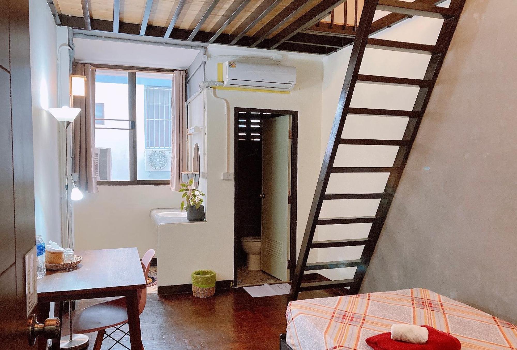 Wayside Guesthouse Chiang Mai Exterior photo